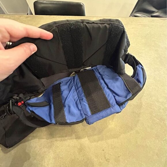 Oversized hiking belt bag. QUEST. Velcro detachable. Heavy duty buckle. - Picture 6 of 10